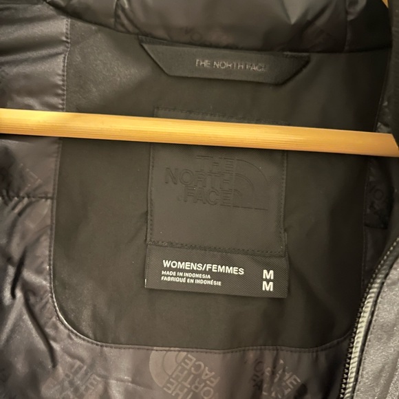 Women's Black WinterJacket - Picture 5 of 11